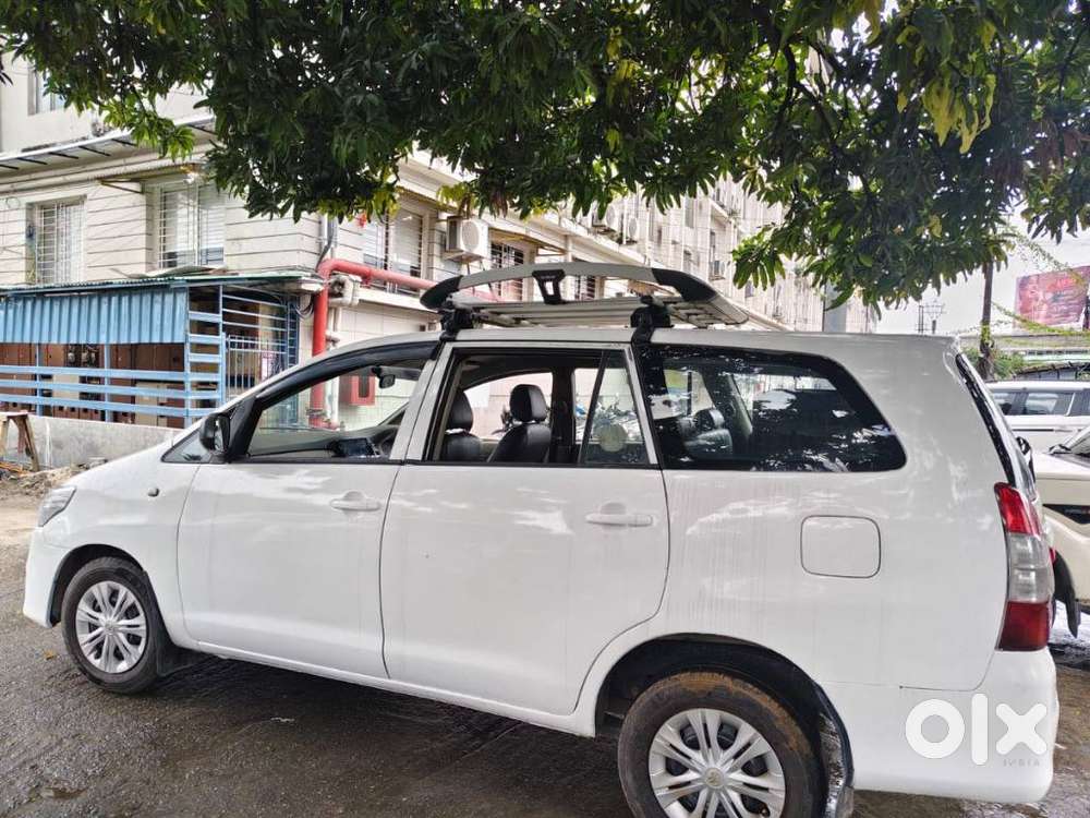 Toyota Innova 2.5 G (diesel) 8 Seater, 2014, Diesel