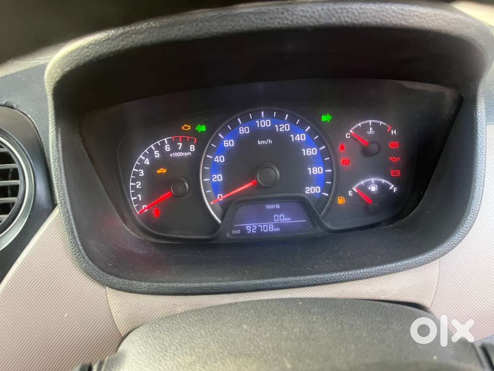 Hyundai Xcent 2016 Variant
