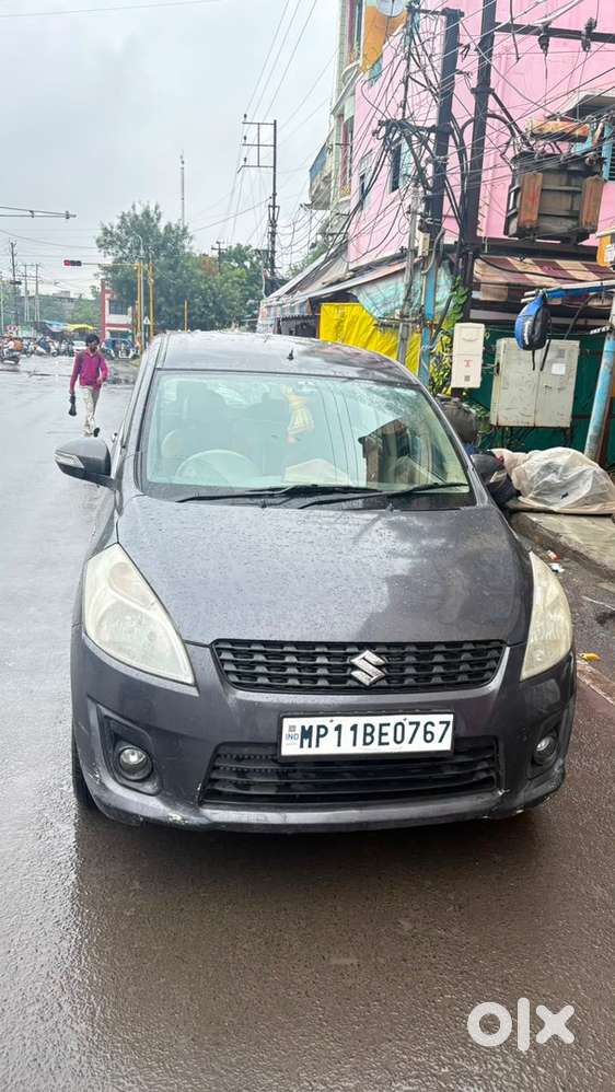 Maruti Suzuki Ertiga 2014 Diesel 100000 Km Driven