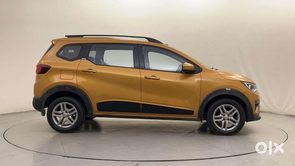 Renault Triber Rxz, 2020, Petrol