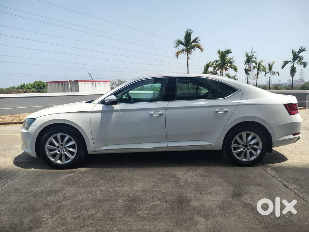 Skoda Superb Lk 1.8 Tsi At, 2018, Petrol