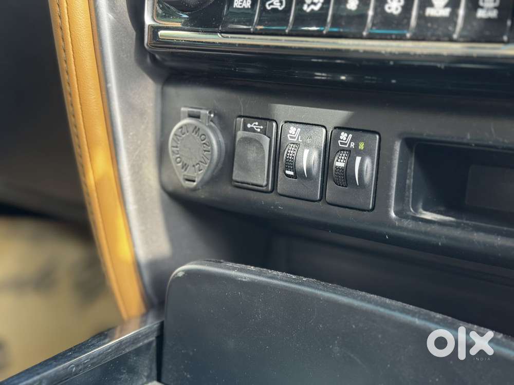 Toyota Fortuner [2021-ongoing] 2.8 2wd Diesel At, 2022, Diesel