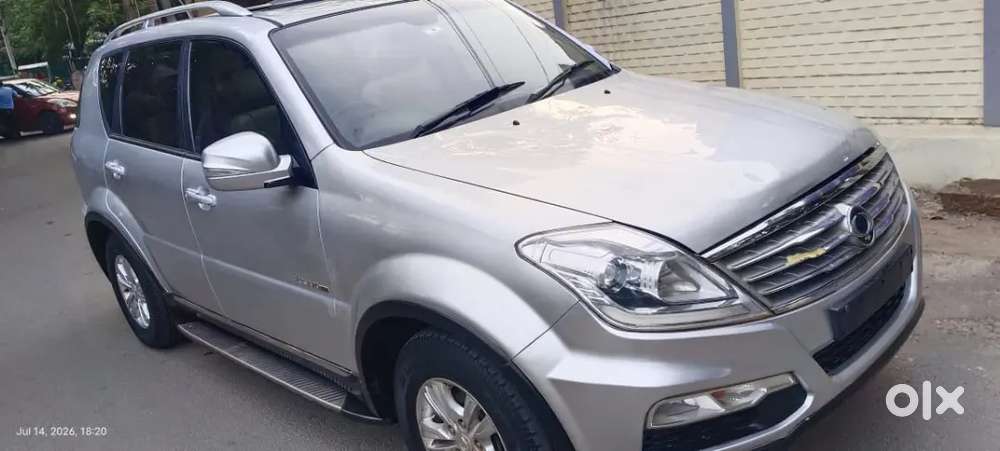 Mahindra Ssangyong Rexton 2012 Year
