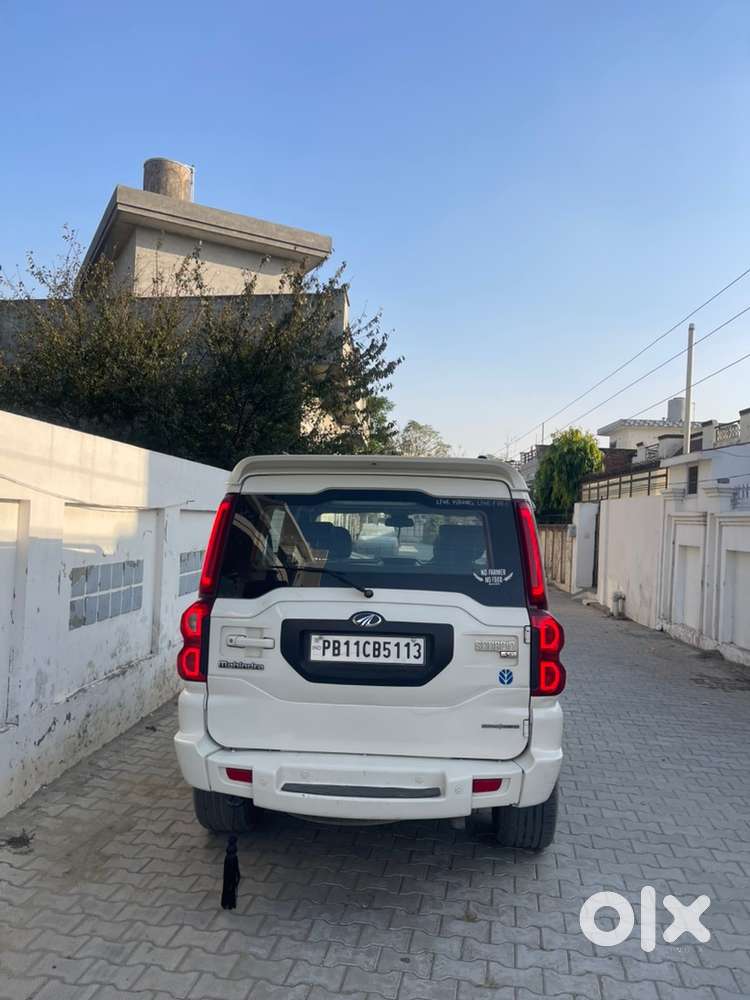Mahindra Scorpio Diesel 2016