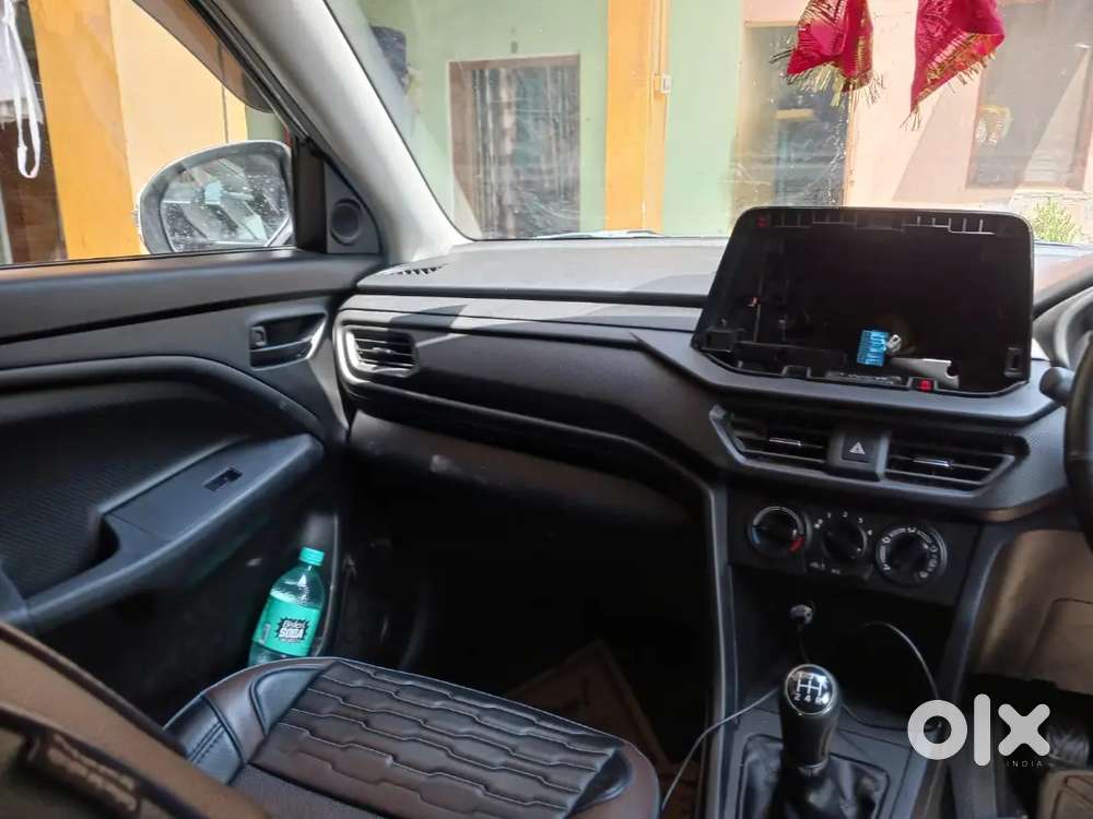 Maruti Suzuki Brezza 2024 Cng & Hybrids 40000 Km Driven