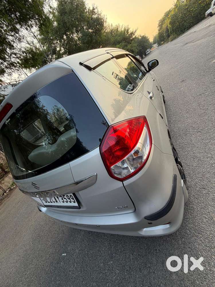 Maruti Suzuki Ertiga 1.4 Vxi Cng Anniversary Edition, 2018, Cng & Hy..