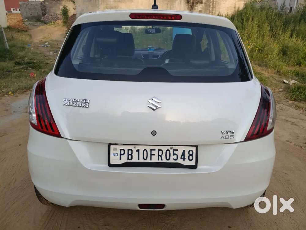 Maruti Suzuki Swift 2016 Diesel 94000 Km Driven