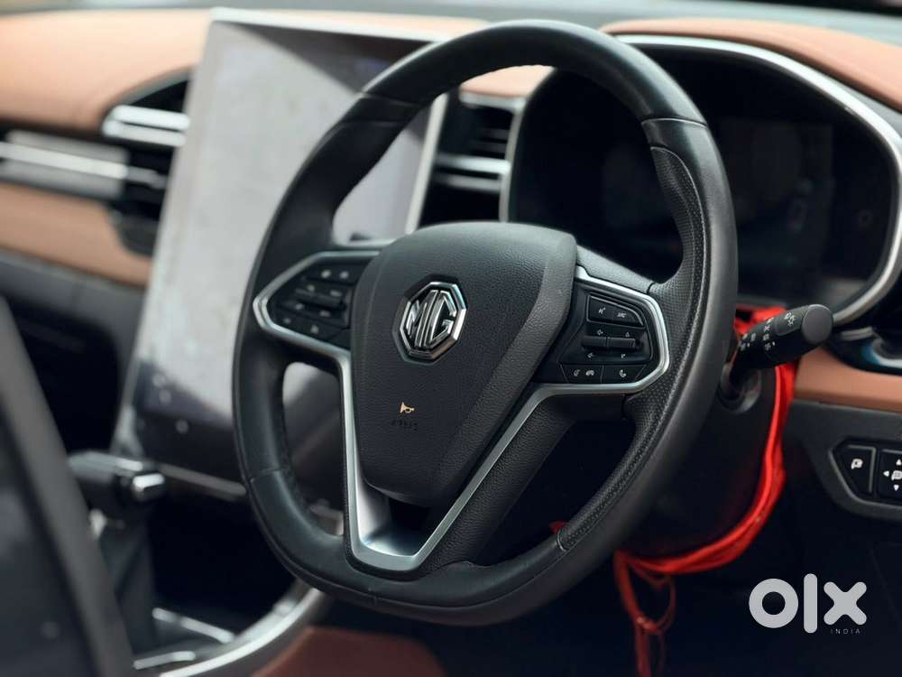 Mg Hector Plus Sharp Dct, 2023, Petrol