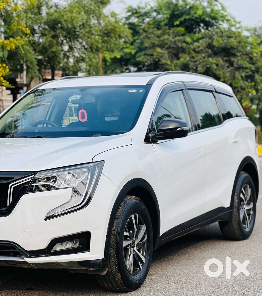 Mahindra Xuv700 2.2 Ax 5 Diesel At 7 Str, 2023, Diesel