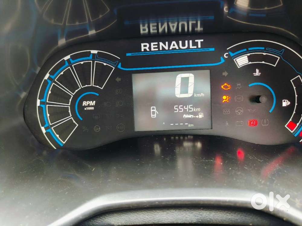 Renault Triber Rxl, 2023, Petrol