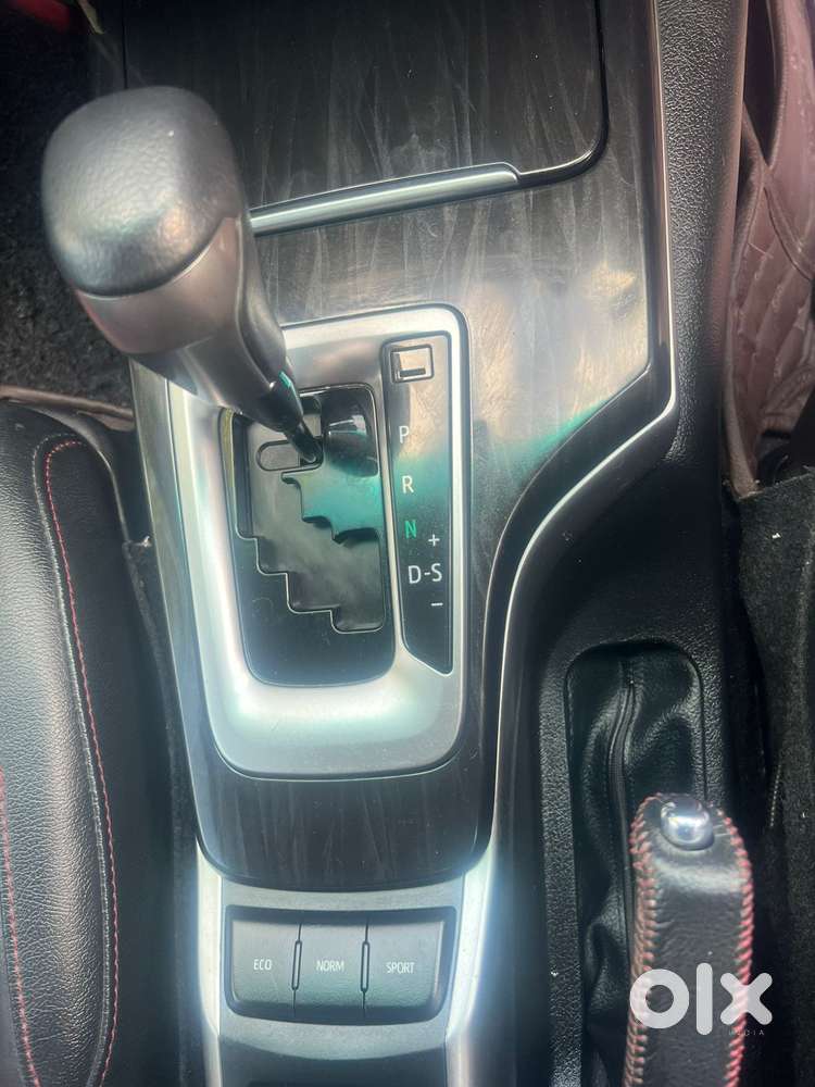 Toyota Fortuner Legender 4x2 At 2.8, 2023, Diesel