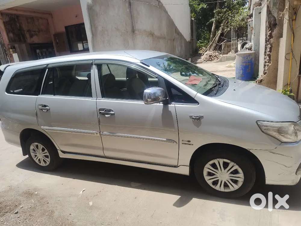 2011 Toyota Innova 2.5 G3 Diesel Manual  Well Maintained
