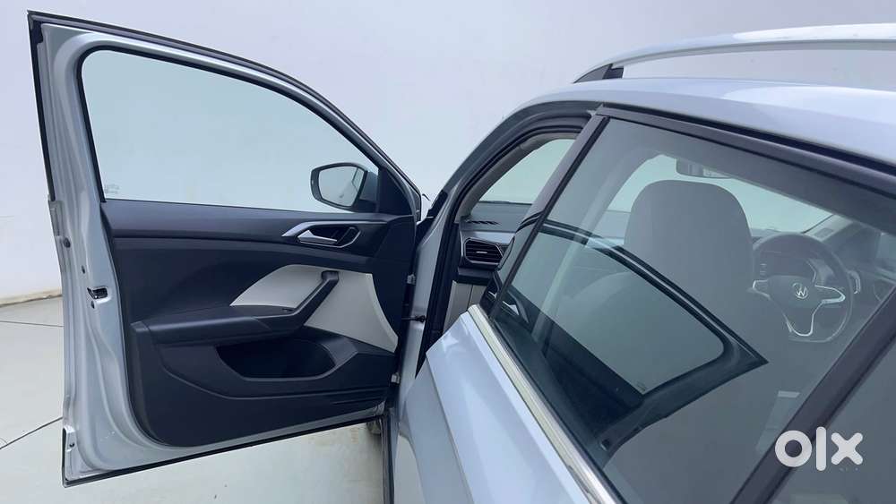 Volkswagen Taigun Topline 1.0 Tsi At (electric Seats), 2022, Petrol