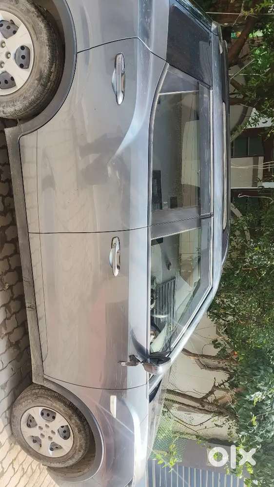 Mahindra Xuv300 1.2 W6 2022