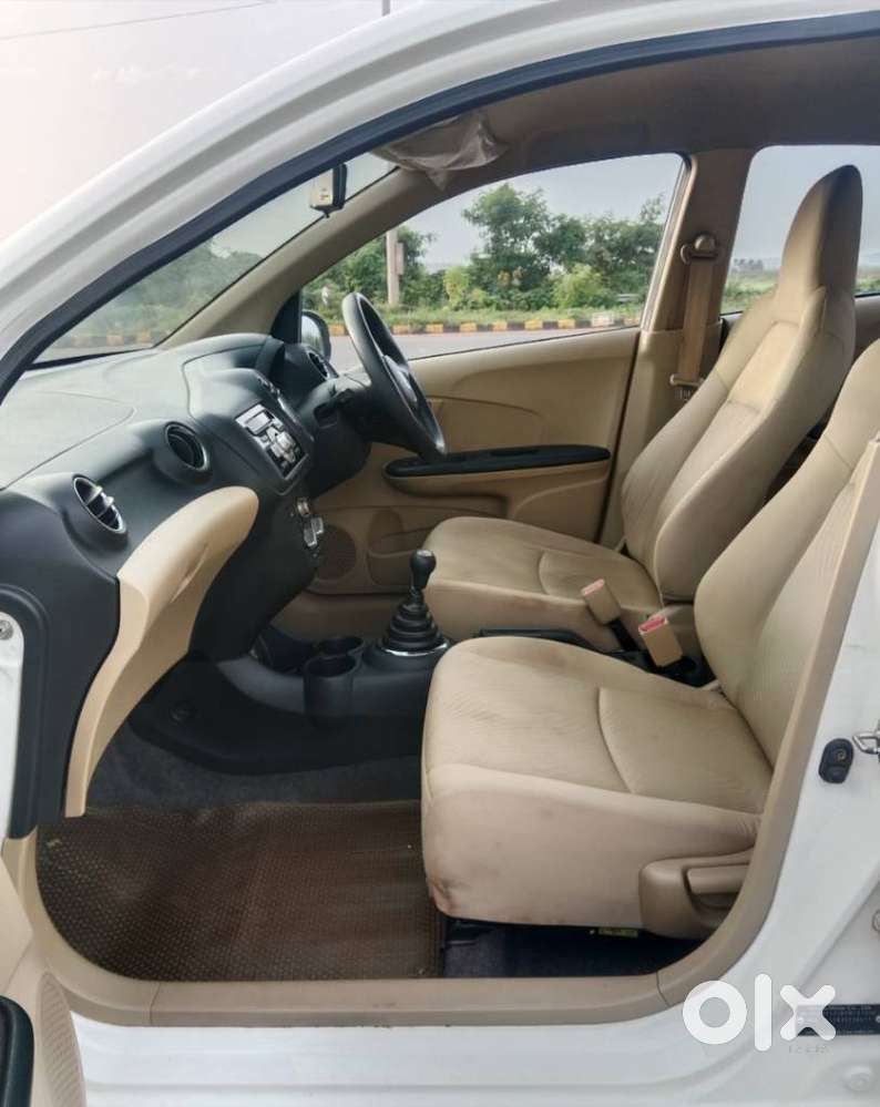 Honda Amaze S Mt I-vtec, 2015, Petrol