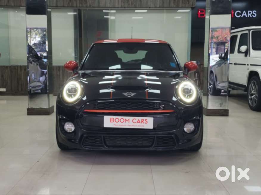 Mini Cooper 3 Door John Works, 2018, Petrol