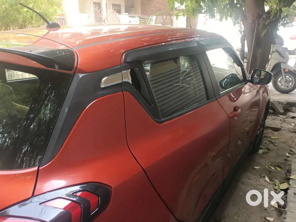 Maruti Swift 1.2 Vxi 2021