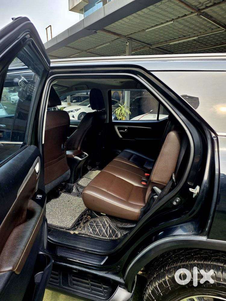 Toyota Fortuner 4x2 Mt 2.8 Diesel, 2020, Diesel