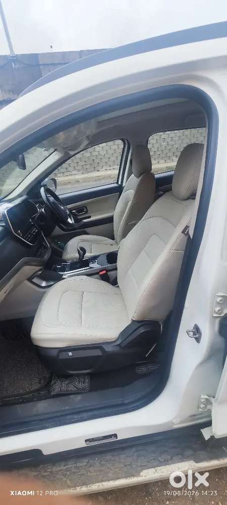 Tata Safari
