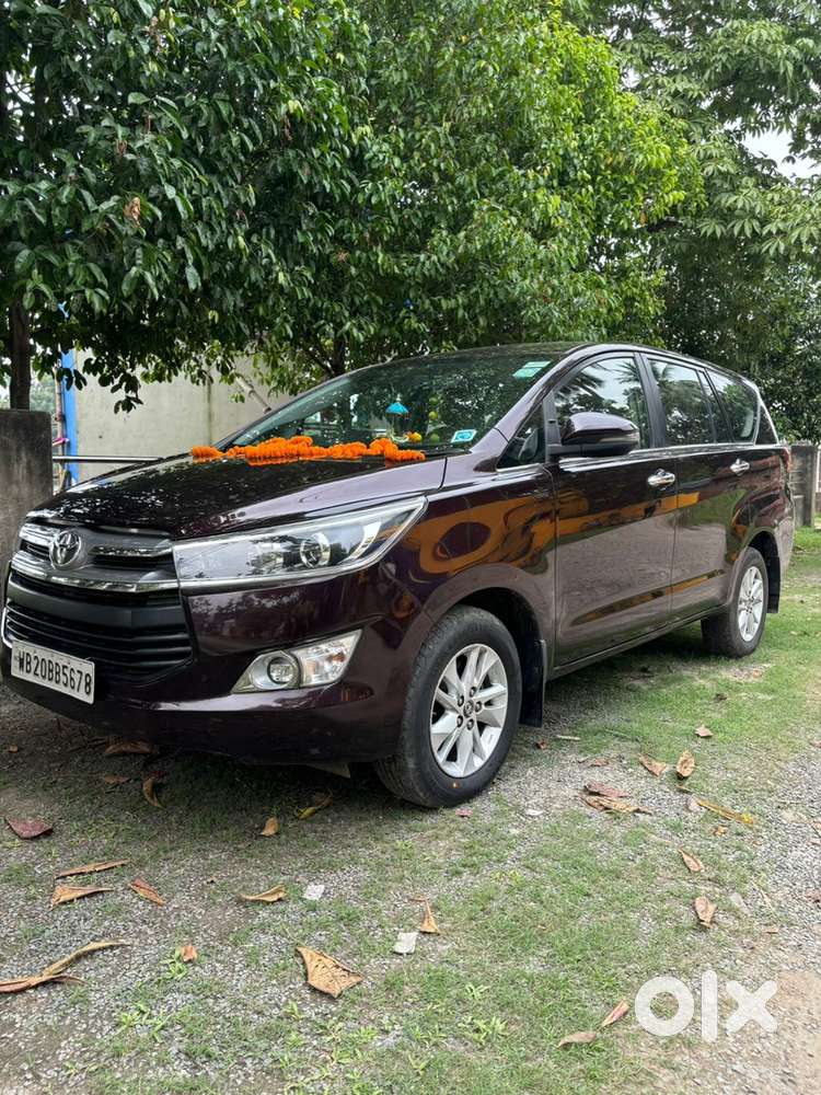 Toyota Innova Crysta 2019