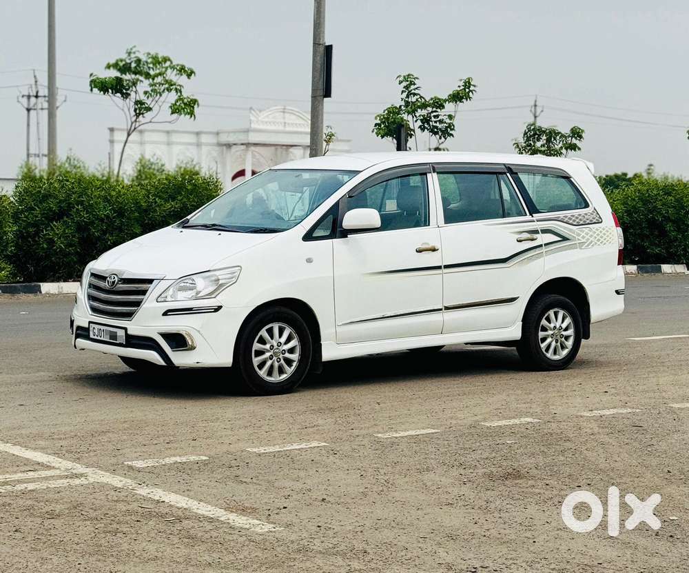 Toyota Innova 2.5 Gx 7 Str Bs-iii, 2014, Diesel