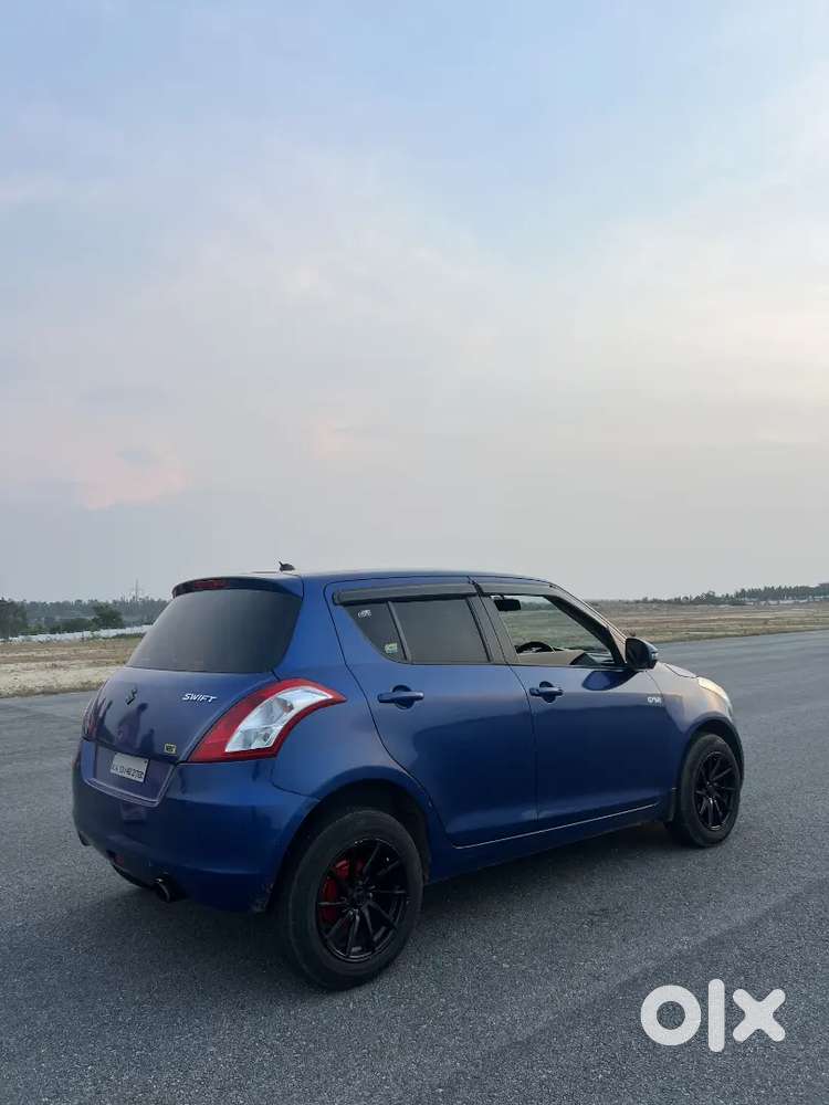 Maruti Suzuki Swift 2012 Petrol Manual