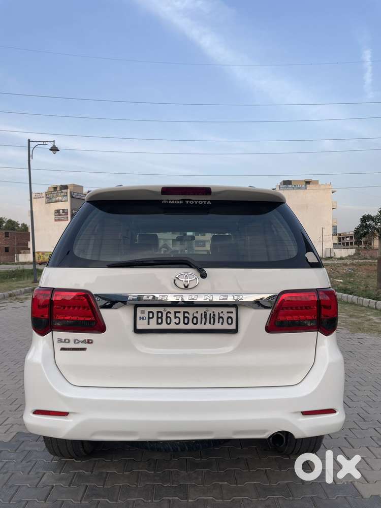 Toyota Fortuner 2011-2016 4x2 At, 2015, Diesel