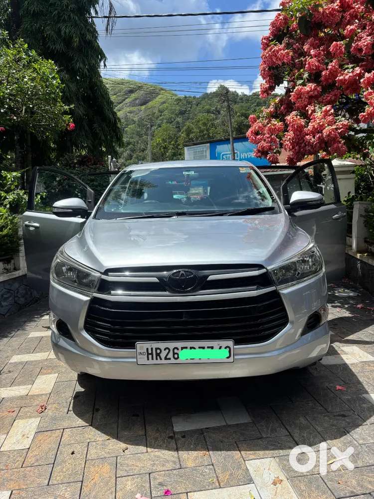 Toyota Innova Crysta 2019