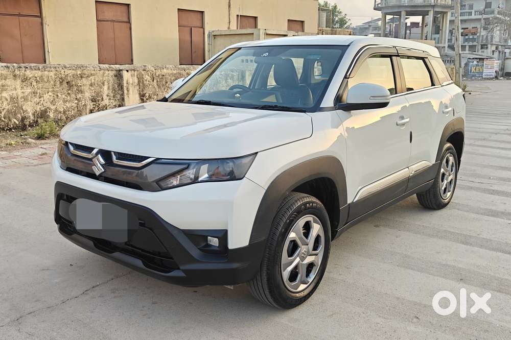 Maruti Suzuki Brezza 1.5 Lxi Cng, 2023, Cng & Hybrids