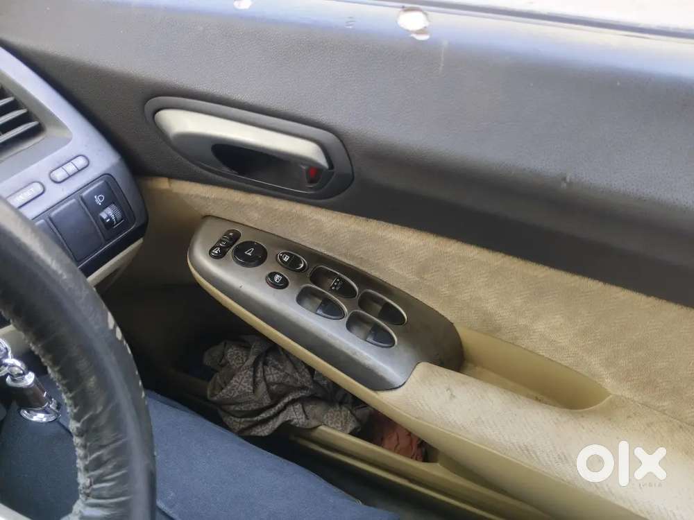 Honda Civic 2010 Cng & Hybrids Well Maintained