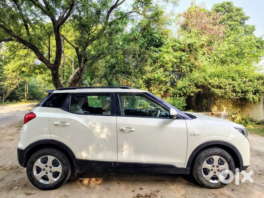 Mahindra Xuv300 2020 Defence Person Car