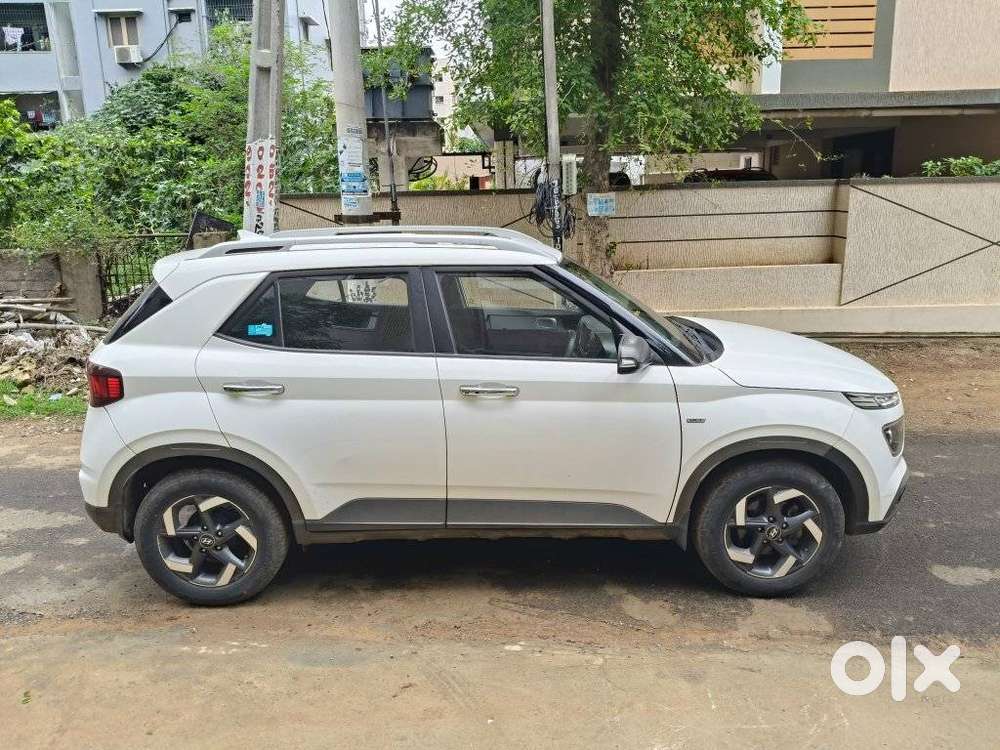 Hyundai Venue Sx Plus Turbo Dct, 2019, Petrol