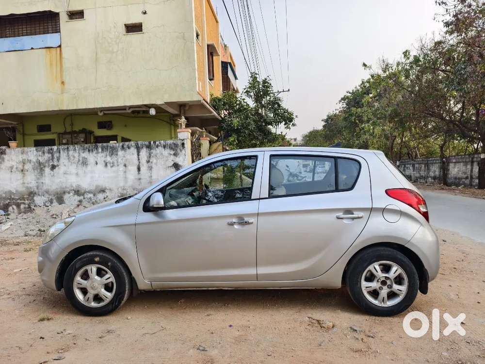 Hyundai I20 Asta Diesel Manual 2012