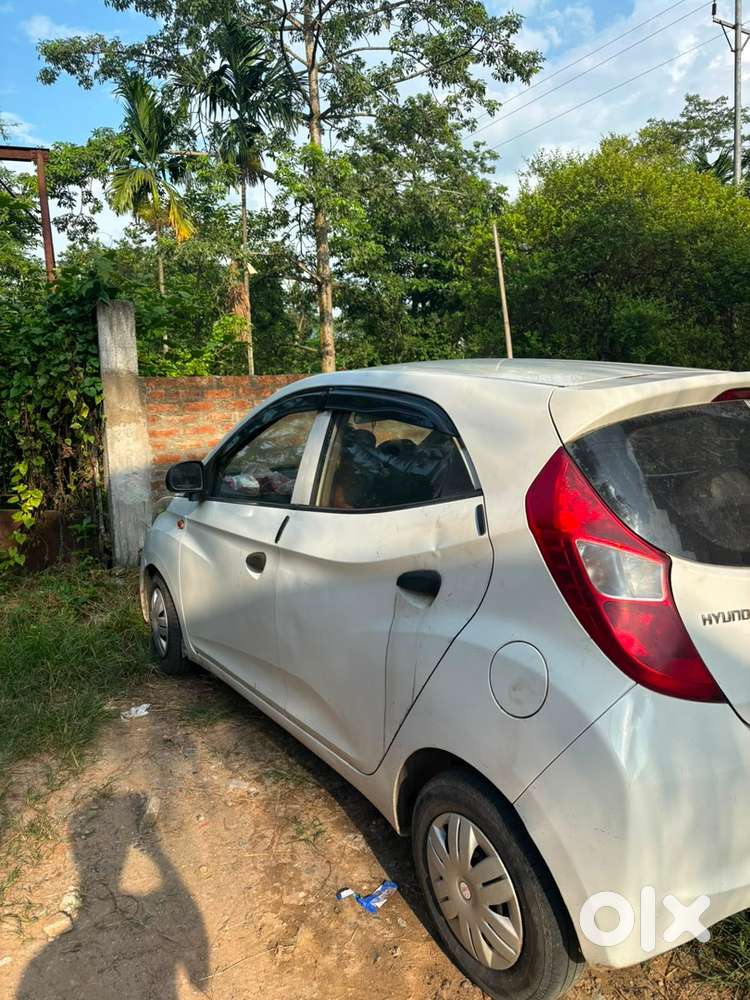 Hyundai Eon 2013 Petrol Well Maintained
