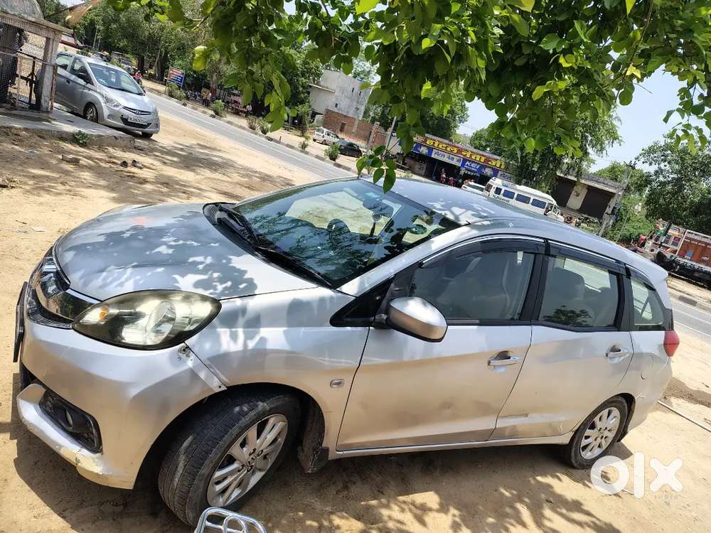 Honda Mobilio Diesel 2014