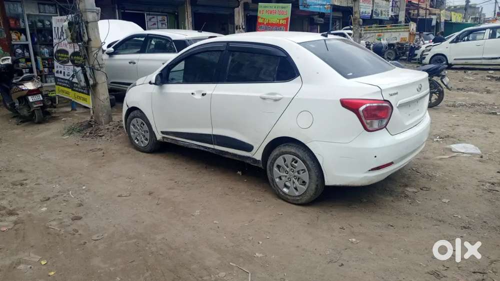 Hyundai Xcent 2016 Model