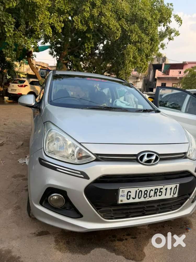 Hyundai Grand I10 Sportz Diesel 2015  Manual  Good Condition