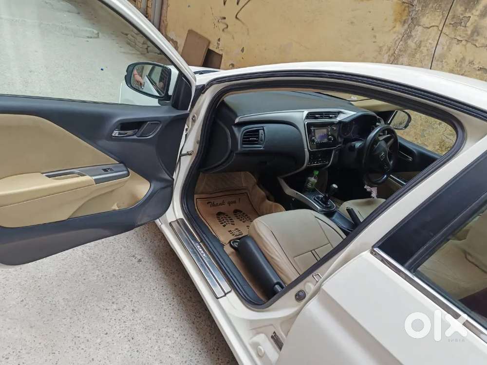 Honda City  November 2016 First Owner Petrol Car Top Model