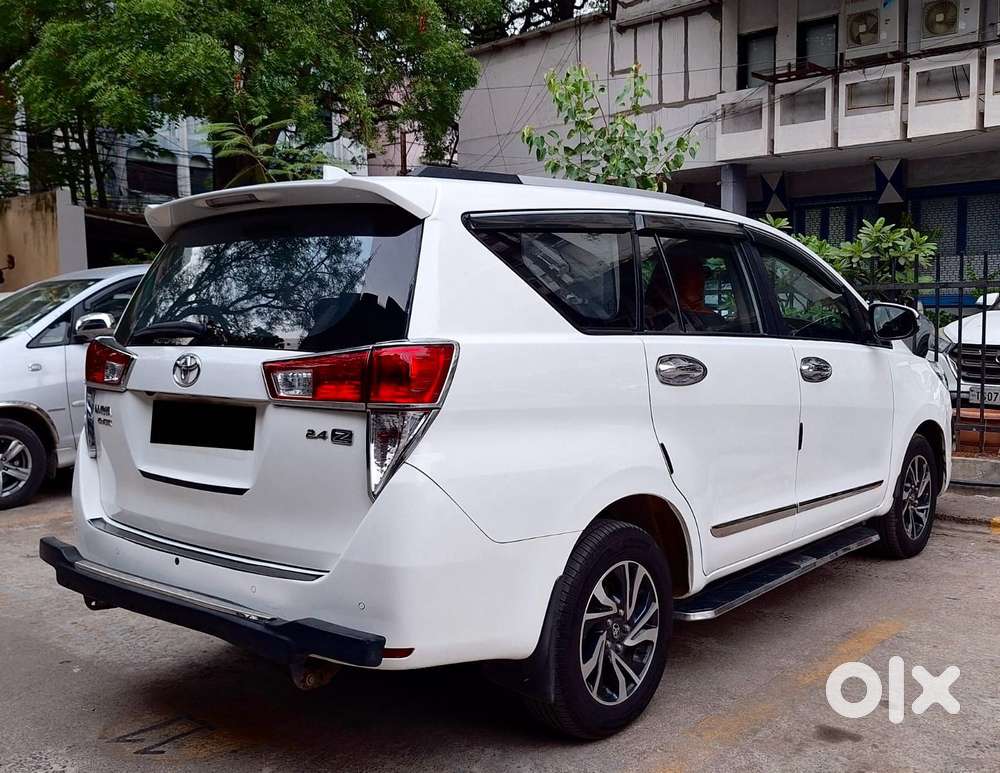 Toyota Innova Crysta [2020-ongoing] 2.4 Gx 7 Str, 2022, Diesel