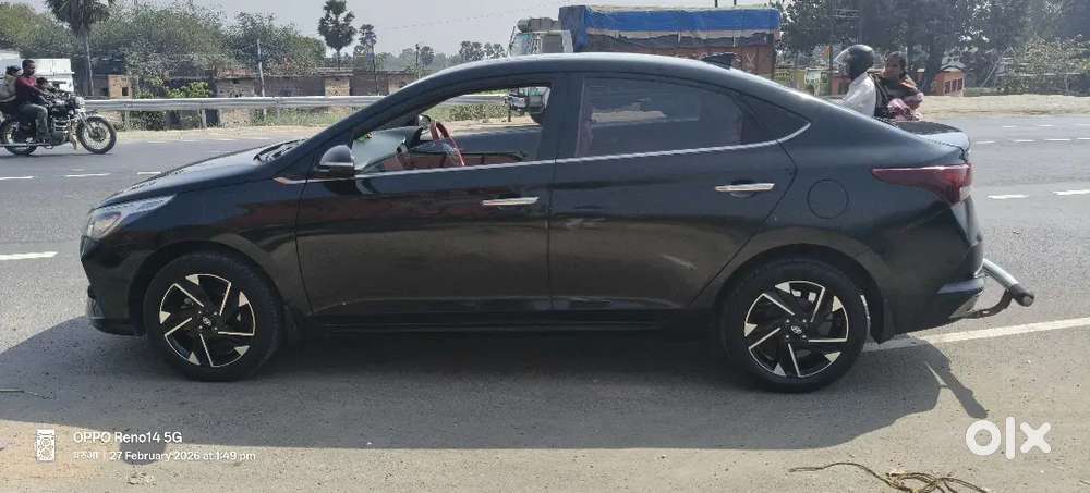 Verna Fludic 2023 Sx O Sunroof Top Model