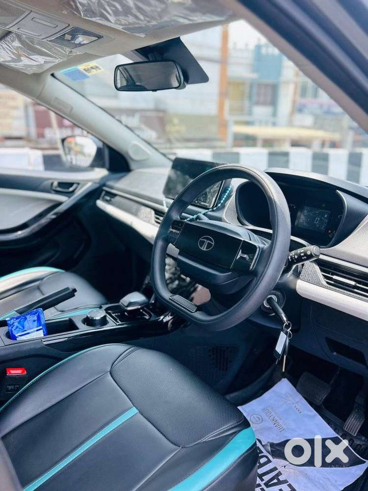 Tata Nexon Pure (s) 1.2 Petrol 6amt, 2024, Petrol