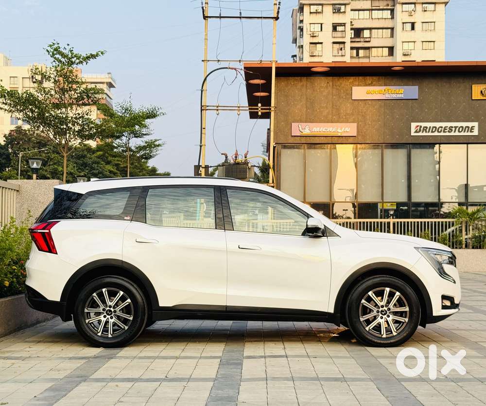 Mahindra Xuv700 2.2 Ax 7 Diesel At Luxury Pack Str, 2025, Diesel
