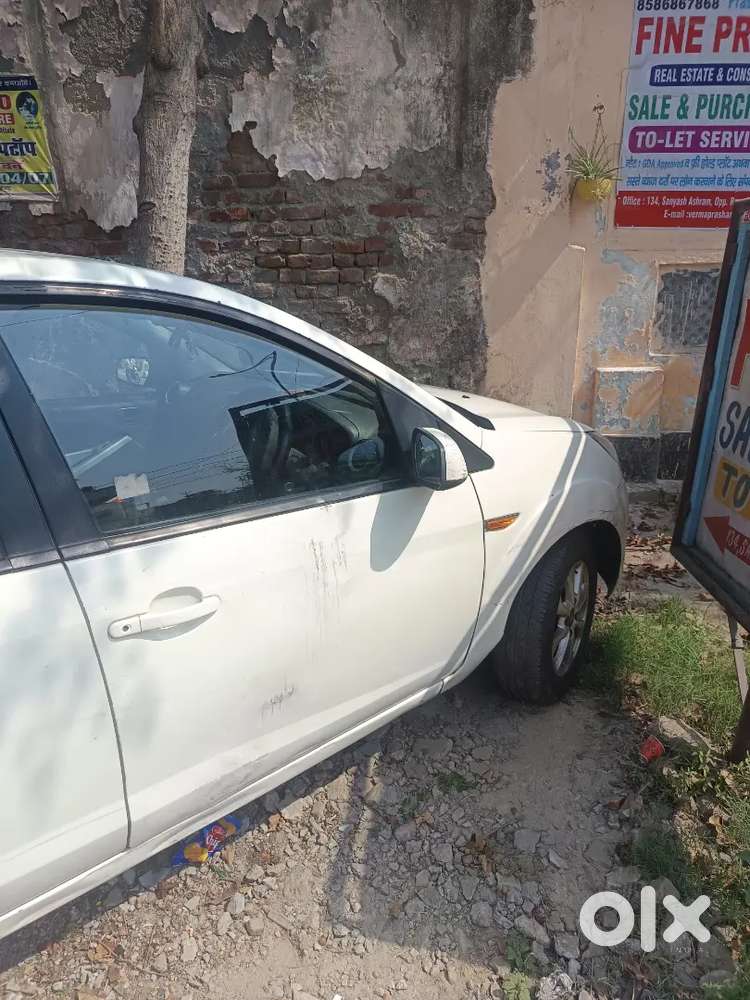 Ford Figo 2012 Cng & Hybrids 125000 Km Driven