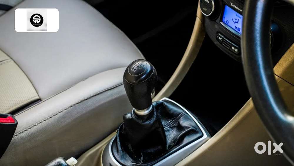 Hyundai Verna 1.6 Ex Vtvt, 2012, Petrol