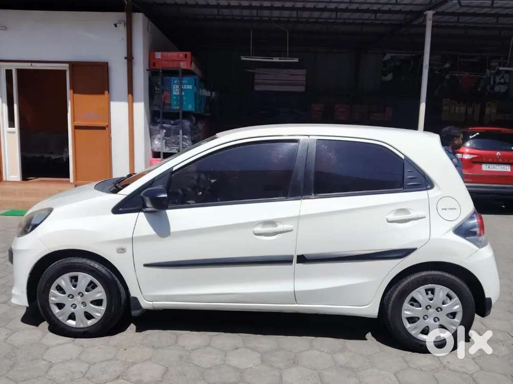 Honda Brio Vx At 2015