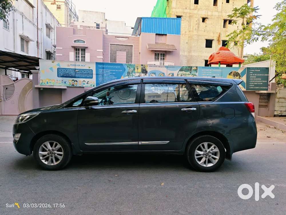 Toyota Innova Crysta 2016 Automatic Diesel 170000 Km Driven