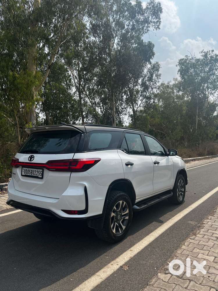 Toyota Fortuner Legender 4x2 At 2.8, 2024, Diesel
