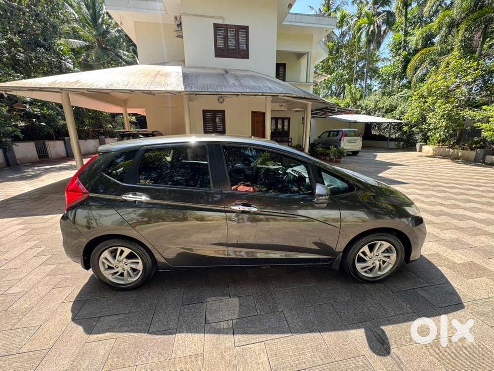 Honda Jazz 2021 Petrol Well Maintained