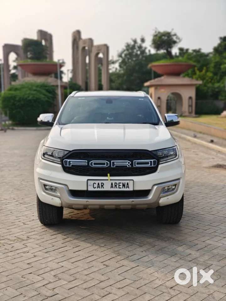 Ford Endeavour 3.2 Titanium At 4x4, 2017, Diesel