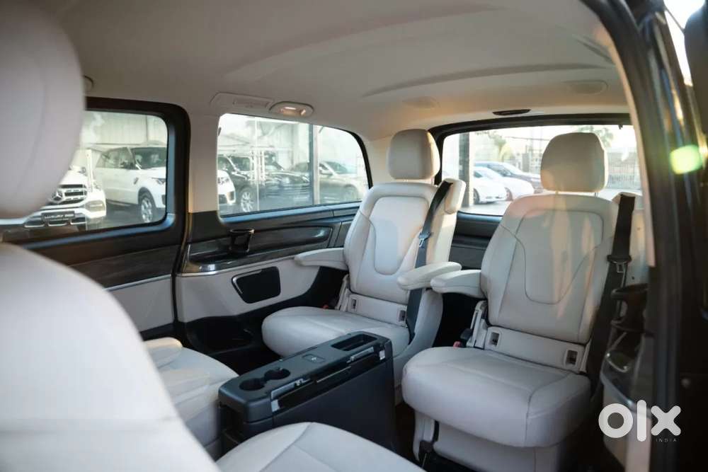 Mercedes-benz V-class 2.1 220 Expression Diesel At, 2021, Diesel